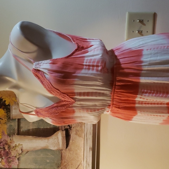 Flying Tomato Dresd - Picture 3 of 11